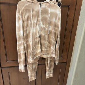 TWO PC Tie Dye Zip Hoodie and joggers velour large tags